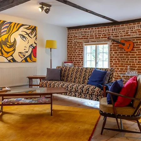 1960S Inspired City Centre Apartment For 4 With Parking NWI Exterior foto