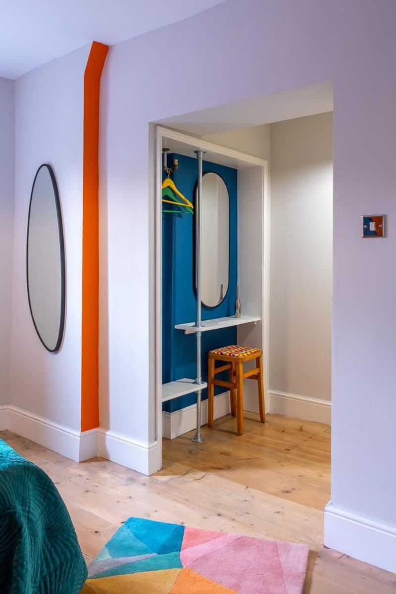 Apartamento 1960s Inspired Centre For 4 With Parking